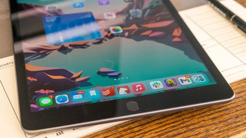 iPad 2022 lộ ảnh render rõ nét: Màn hình lớn hơn nhưng mỏng hơn iPad 9